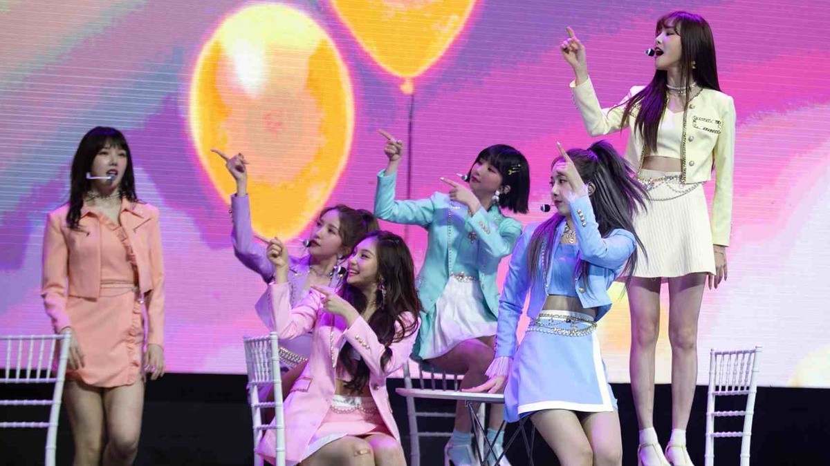 GFriend shows why they are one of the top girl groups in K-pop at